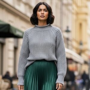 NWOT Revamped S Modern Contemporary Cabincore Cottagecore Chunky Knit Sweater